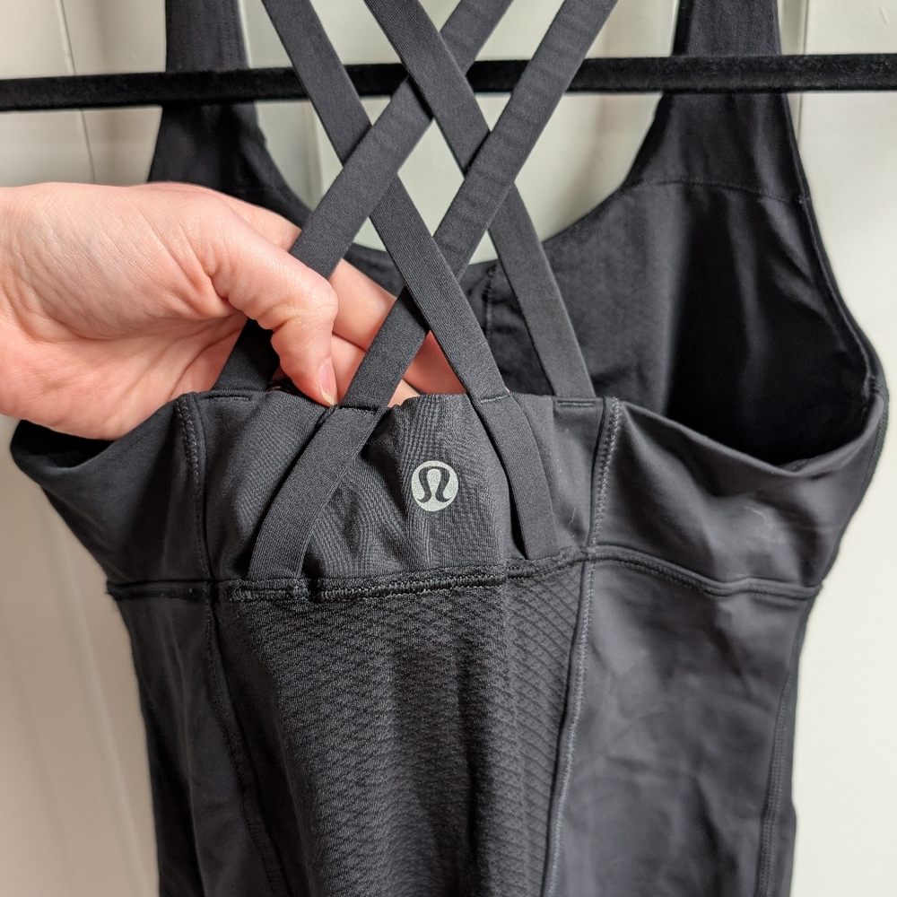 Lululemon Energy Tank - Picture 4 of 6